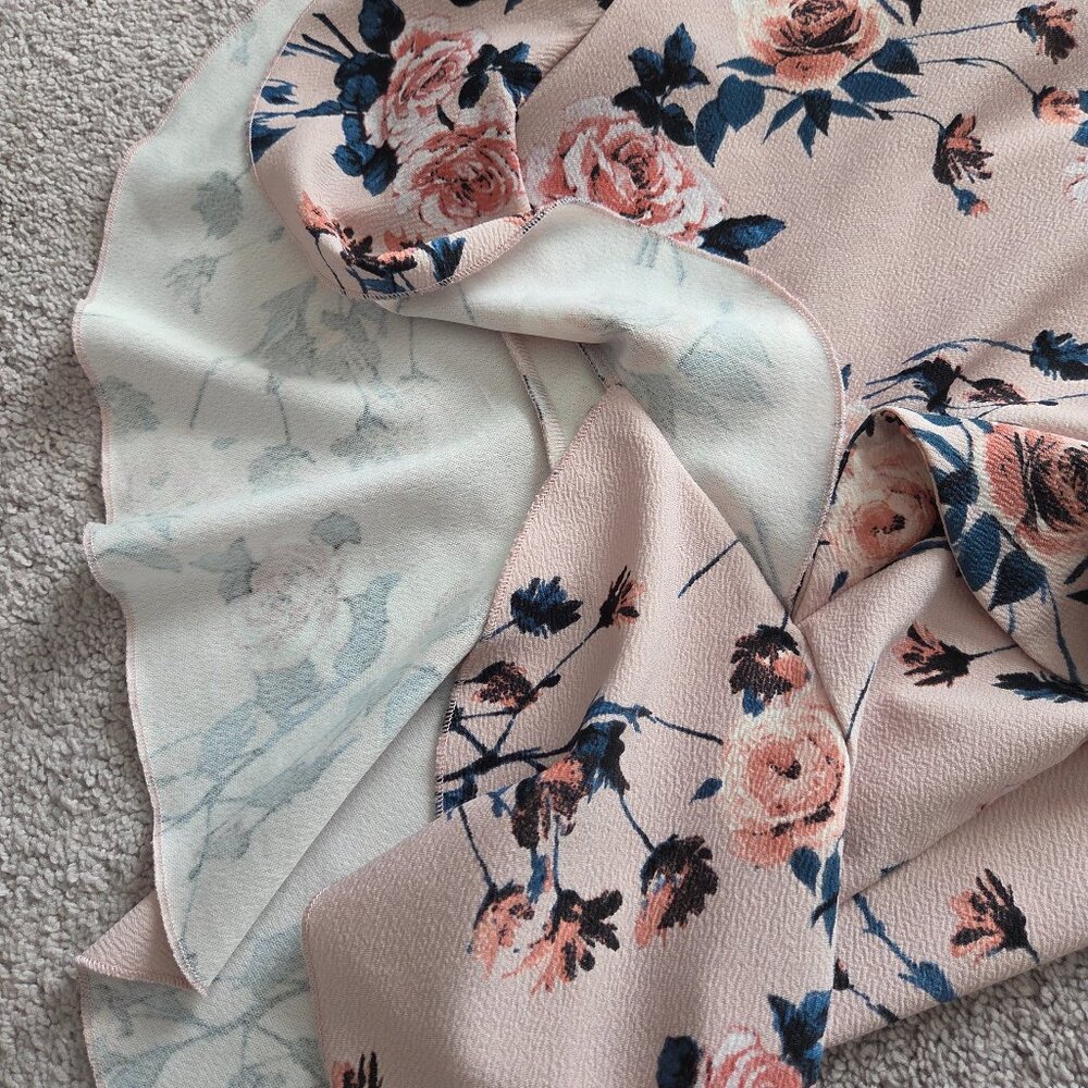 Emerald Sundae Blush Pink Floral Bodycon Dress Size L/M - Picture 7 of 9